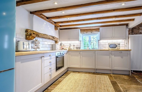 Blakeney Cottage | Beautiful 19th-century chocolate box cottage in the Forest of Dean.