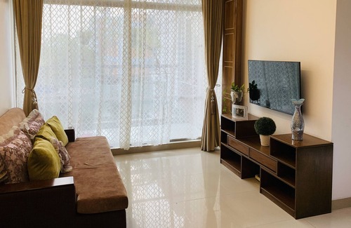 Gulshan Apartment | Beautiful 2-Bed Apartment in Dhaka