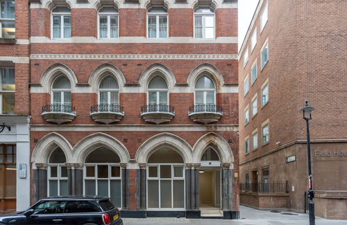 Farringdon Apartment | Beautiful 2-bed Apartment in London