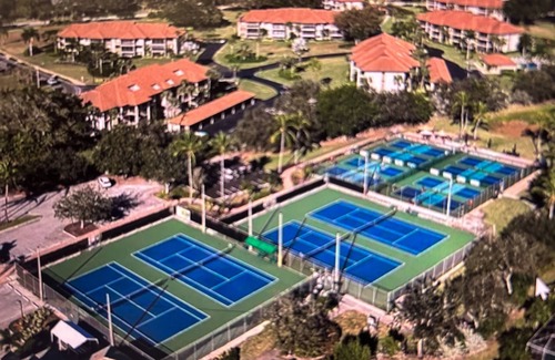 Burnt Store Marina Condo | Beautiful 2 bedroom Condo with Pool, Golf, Fitness, and Restaurant Marina