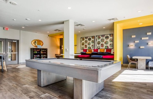 Centerville Apartment | Beautiful 2BR in Fremont, Parking