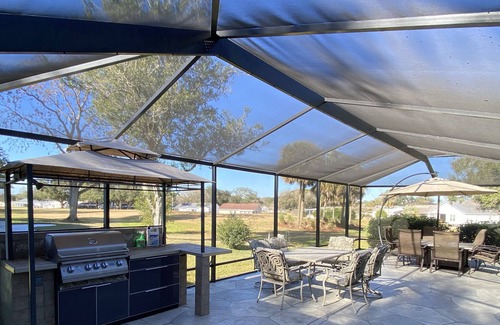 The Villages House | Beautiful 3/2 Dog-Friendly Golf Course Home w/ Pool & Close to EVERYTHING!