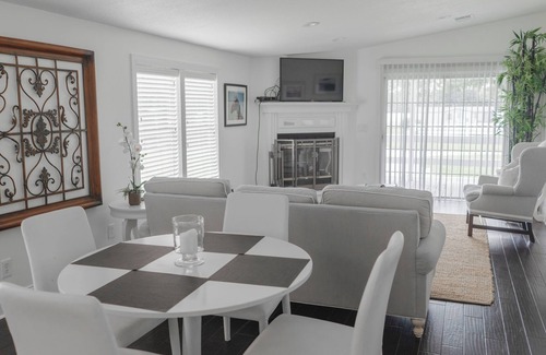 Ocala Cottage | Beautiful 3 Bedroom Cottage on Luxury 100 Acre Equestrian Resort