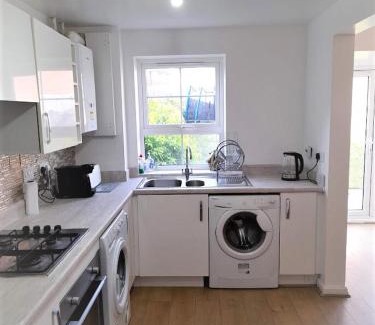 Hemel Hempstead House | Beautiful 4 Bedroom Treasure home