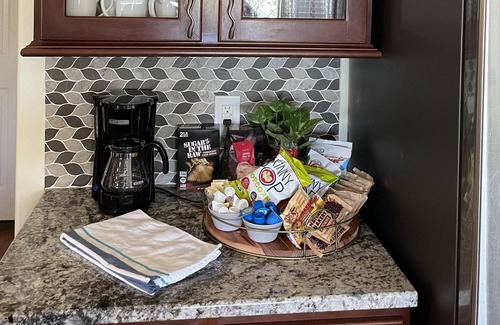 West Jordan House | Beautiful 4 bedroom House in quiet suberbs