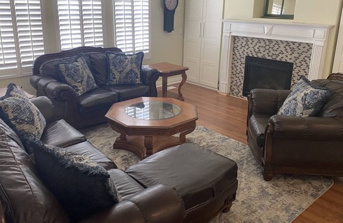 West Jordan House | Beautiful 4 bedroom House in quiet suberbs