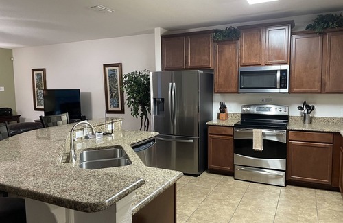 Calabria Villa | Beautiful 6 Bedroom Home, 6 Miles from Disney World, South Facing Pool