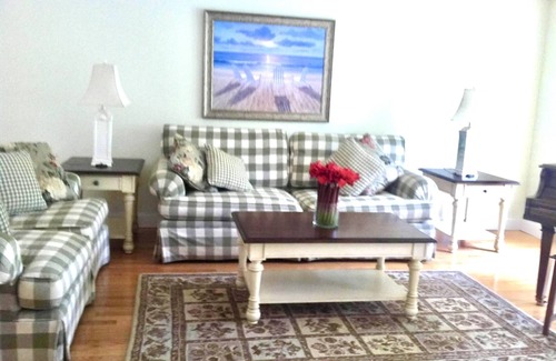 Spring Lake Heights House | Beautiful 6BR wPool Spring Lake Hts
