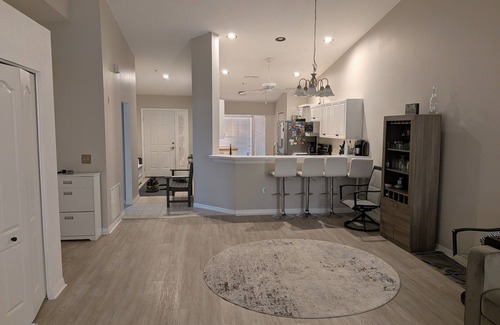 Sarasota Condo | Beautiful Abby Veranda with Golf & Lake Views nHeritage Oaks Golf & Country Club