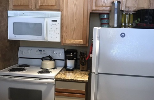 Winter Park Condo | Beautiful and cozy 2bd 1ba in ideal downtown Winter Park