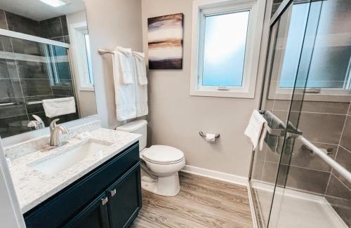 Old Southwest Apartment | Beautiful and Elegant River Front Cottage