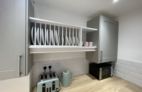 Rhyd-y-clafdy House | Beautiful and freshly renovated cottage in the heart of Pwllheli