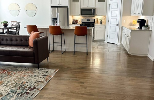 Tulsa House | Beautiful and spacious 3 bedroom, 2 bathroom home w/perfect central location!