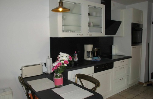 Altenkirchen Villa | Beautiful apartment in villa for 2 guests with WIFI, TV, terrace and pets allowed