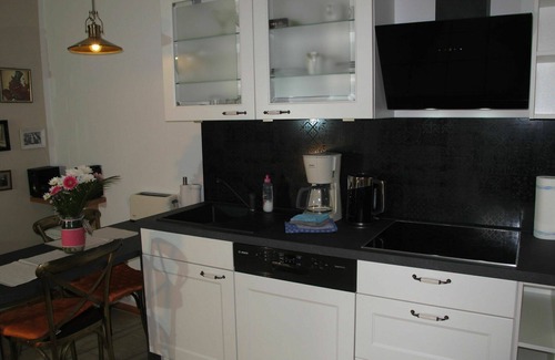 Altenkirchen Villa | Beautiful apartment in villa for 2 guests with WIFI, TV, terrace and pets allowed