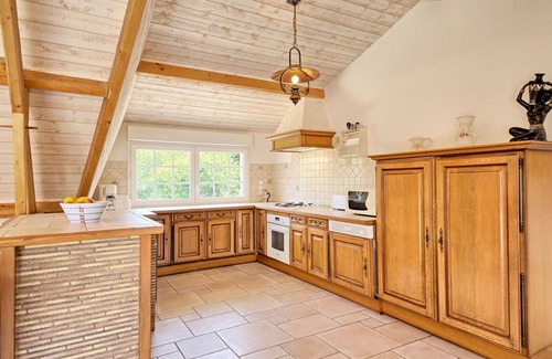 Piriac-sur-Mer Apartment | Beautiful apartment for 4 people with WIFI, TV and balcony