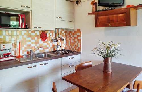 Peglio Apartment | Beautiful apartment for 2 people with WIFI, TV, patio and pets allowed