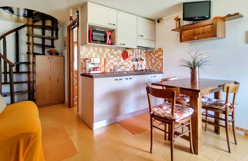 Peglio Apartment | Beautiful apartment for 2 people with WIFI, TV, patio and pets allowed