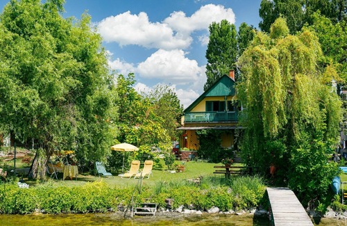 Szantod Apartment | Beautiful apartment for 4 people with A/C, WIFI, TV, terrace and parking
