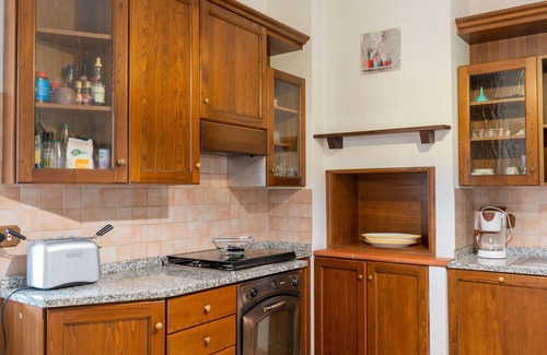 Bolsena Villa | Beautiful apartment in villa for 12 people with pool, WIFI, TV and terrace