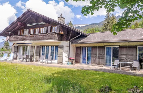 Grindelwald Apartment | Beautiful apartment for 4 guests with WIFI, TV and terrace
