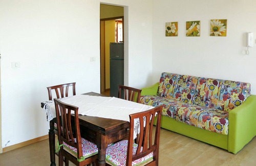 Cossombrato Apartment | Beautiful apartment for 4 people with A/C, WIFI, pool, TV, patio and pets allowed