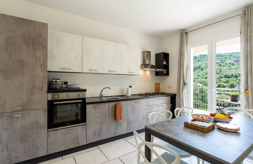 Pontedassio Apartment | Beautiful apartment for 6 guests with WIFI, pool, patio and pets allowed