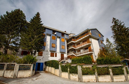 Rivisondoli Apartment | Beautiful apartment for 4 guests with balcony and pets allowed