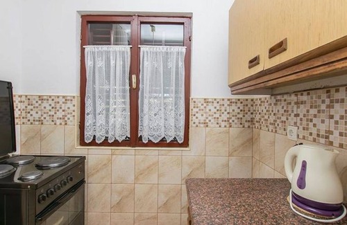 Nin Apartment | Beautiful apartment Brby near sandy beach