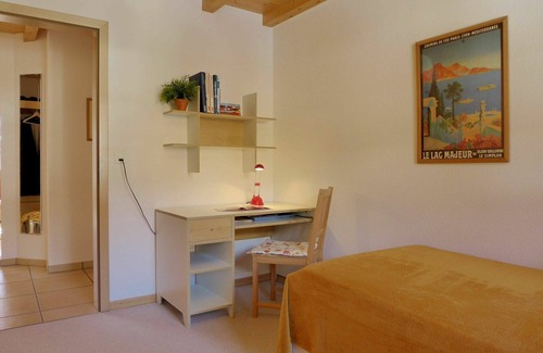 Kandersteg Apartment | Beautiful apartment for 4 people with WIFI, TV, balcony, panoramic view and parking