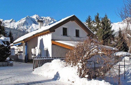 Tobadill Apartment | Beautiful apartment for 5 people with WIFI, TV, terrace, pets allowed and parking