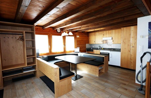 Saas-Fee Apartment | Beautiful apartment for 6 guests with WIFI, TV and pets allowed