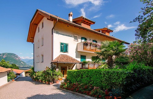 Andriano Apartment | Beautiful apartment for 2 people with pool, WIFI, TV and patio