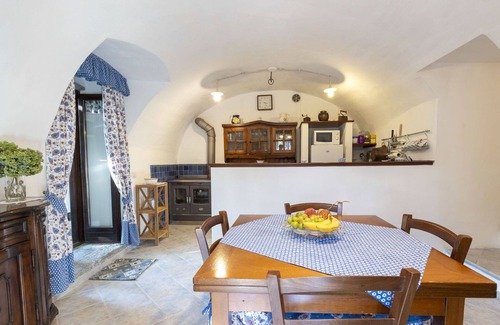 Morbegno Apartment | Beautiful apartment for 4 guests with WIFI, terrace and pets allowed