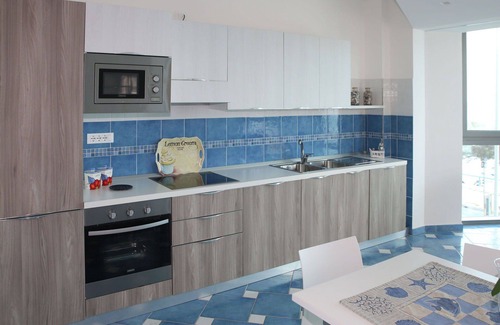 Latina Lido Apartment | Beautiful apartment for 5 people with pool, A/C, WIFI, TV, balcony and pets allowed