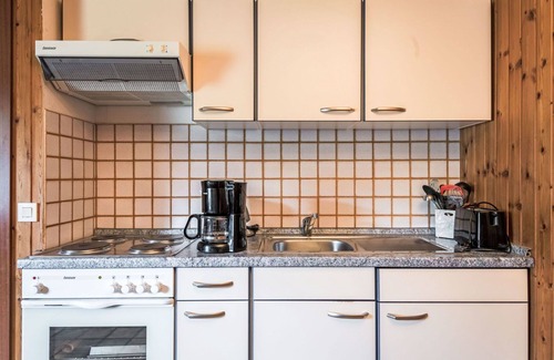 Schoenecken Apartment | Beautiful apartment for 2 guests with WIFI, TV, patio and pets allowed
