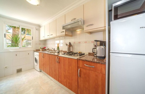 Andraitx Apartment | Beautiful apartment for 4 people with A/C, pool, WIFI, TV and balcony