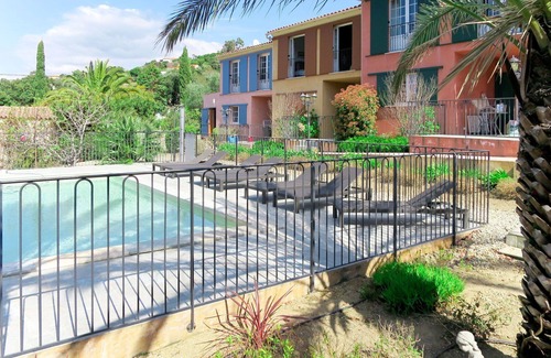 Galeria Apartment | Beautiful apartment for 8 guests with A/C, WIFI, pool, TV and terrace