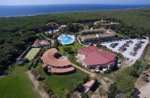 Arborea Apartment | Beautiful apartment for 4 people with A/C, pool, WIFI, TV and pets allowed