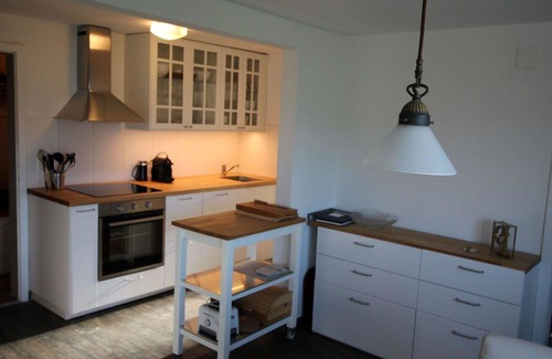 Schoenried Apartment | Beautiful apartment for 4 guests with WIFI, TV, balcony and pets allowed
