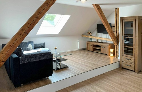 Holtriem Apartment | Beautiful apartment for 5 guests with WIFI, TV and pets allowed