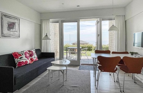 Sandkaas Apartment | Beautiful Apartment In Allinge