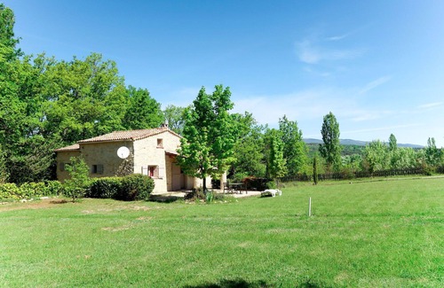 Sigonce Villa | Beautiful apartment in villa for 4 people with pool, WIFI, patio and pets allowed