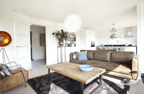 Belfeld House | Beautiful apartment in villa for 6 guests with pool, WIFI, TV and terrace