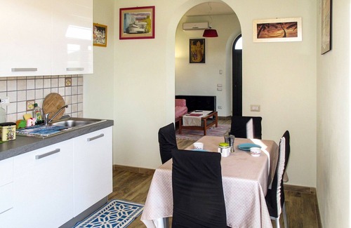 San Michele di Moriano Villa | Beautiful apartment in villa for 4 guests with A/C, pool, WIFI, TV and terrace