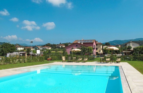 San Michele di Moriano Villa | Beautiful apartment in villa for 4 guests with A/C, pool, WIFI, TV and terrace