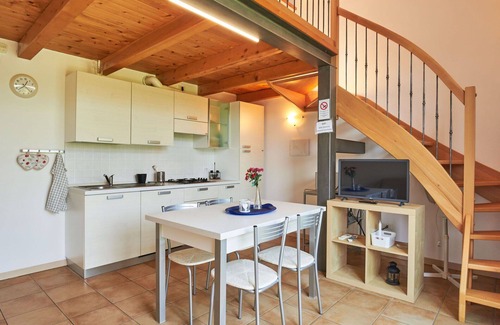 Consiglio di Rumo House | Beautiful apartment in villa for 4 people with WIFI, A/C, TV, patio and pets allowed