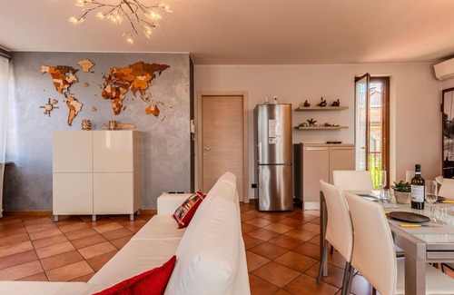 Rovellasca Apartment | Beautiful apartment for 4 guests with A/C, WIFI, TV and balcony