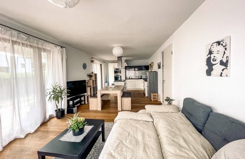 Tutzing Apartment | Beautiful apartment with terrace to feel good