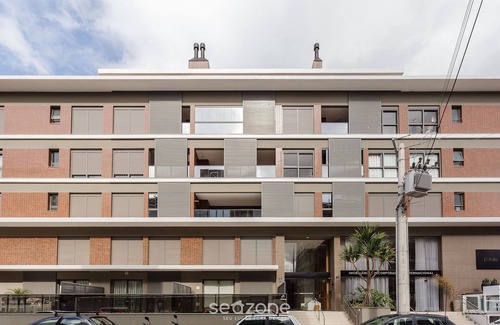 Jurere Apartment | Beautiful apt Less Than 5min From the Beach Vrn302
